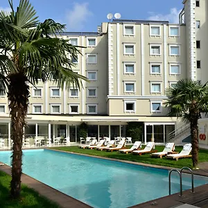 Hotel By Ihg Istanbul
